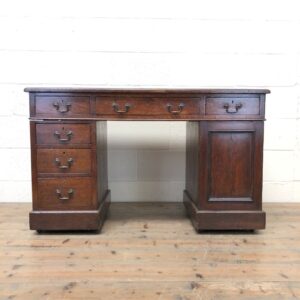 Edwardian Oak Desk with Inset Leather Top