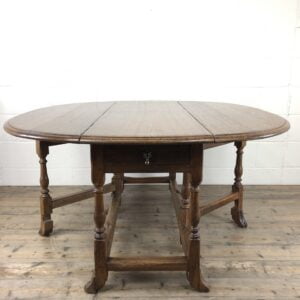 Early 20th Century Antique Oak Gate Leg Table