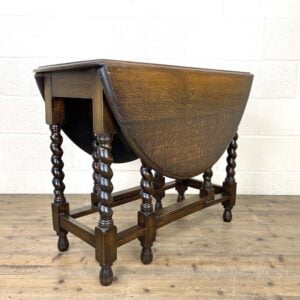 Early 20th Century Oak Table