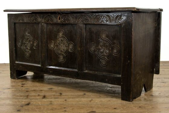 M-3551 Antique Oak Carved Coffer Penderyn Antiques (2)