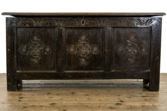 M-3551 Antique Oak Carved Coffer Penderyn Antiques (3)