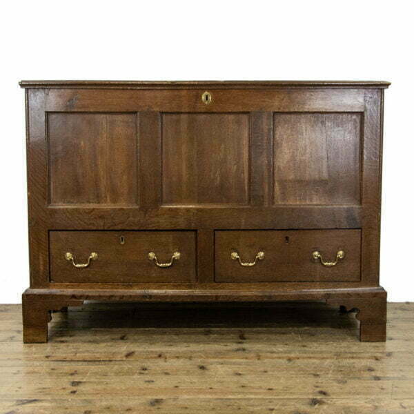 M-3647 Antique Oak Mule Chest Penderyn Antiques (1)