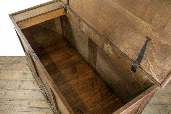 M-3647 Antique Oak Mule Chest Penderyn Antiques (10)
