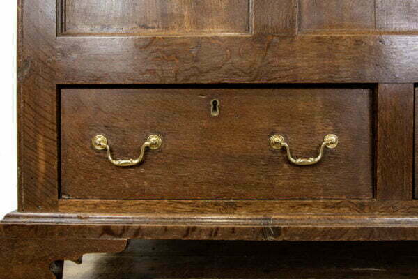 M-3647 Antique Oak Mule Chest Penderyn Antiques (2)