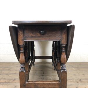 18th Century Oak Gateleg Table