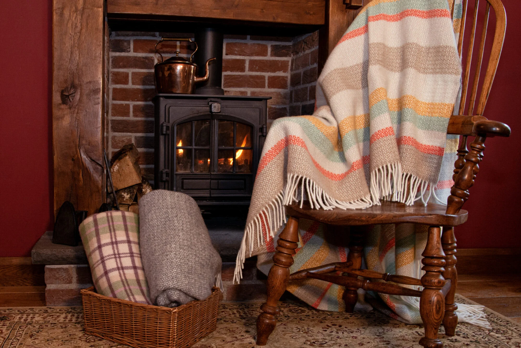Shop our range of 100% wool Welsh blankets from Penderyn Homeware