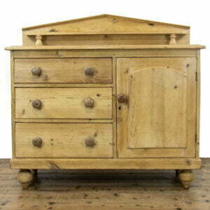 Victorian Lincolnshire Pine Dresser