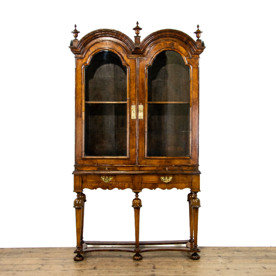 Shop antique furniture in our design collection, carefully curated for you