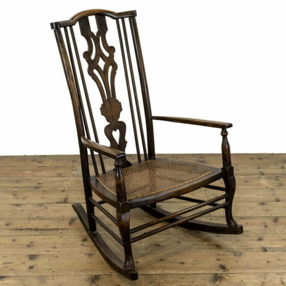 M-2185b Small Antique Rocking Chair Penderyn Antiques (1)
