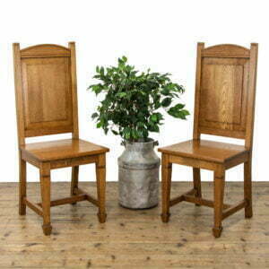 M-4023 Pair of Oak Hall Chairs Penderyn Antiques (1)