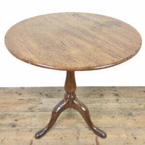 Georgian Mahogany Tilt Top Table