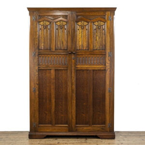 M-4786 Vintage Carved Oak Wardrobe Penderyn Antiques (2)