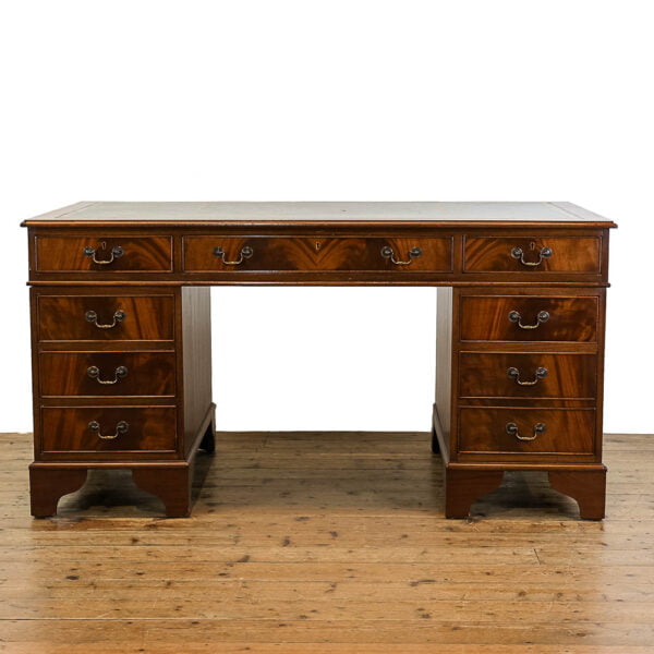 M- 4852 Large Mahogany Georgian Style Antique Pedestal Desk Penderyn Antiques (3)