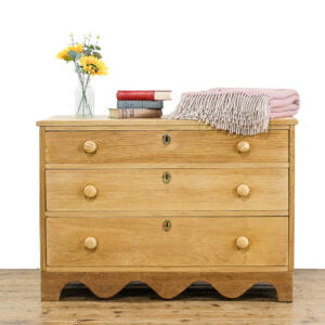 M-4920 Antique Victorian Pine Chest of Drawers Penderyn Antiques (1)