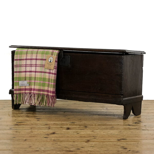 M-5014 Antique Oak Coffer Penderyn Antiques (1)