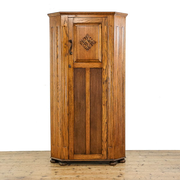 M-5066 Antique Hall Robe Cupboard Penderyn Antiques (2)