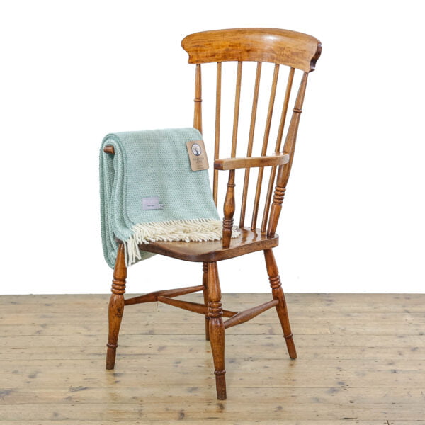 M-5113 Antique Victorian Elm and Beechwood Windsor Armchair Penderyn Antiques (1)