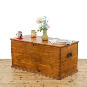 M-5092 Antique 19th Century Pine Trunk Penderyn Antiques (1)