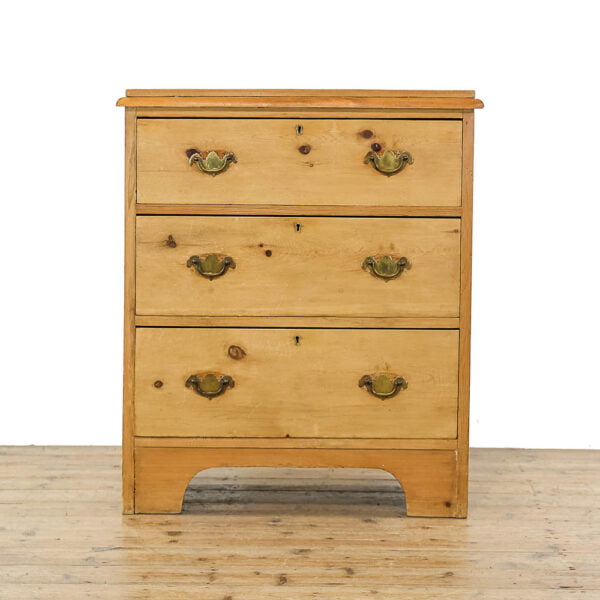 M-5098 Small Antique Victorian Pine Chest of Drawers Penderyn Antiques (1)