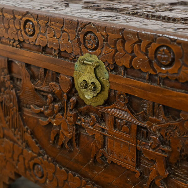 M-5127 Antique Early 20th Century Oriental Carved Camphor Wood Trunk Penderyn Antiques 9