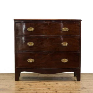 M-5183 Antique Mahogany Bow Front Chest of Drawers Penderyn Antiques (1)