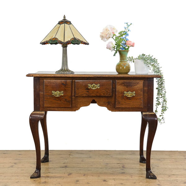 M-5230 Antique 18th century oak side table Penderyn Antiques (1)