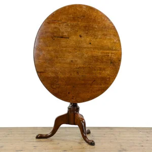 M-5230 Antique 19th Century Provincial Oak Tilt Top Table Penderyn Antiques (1)