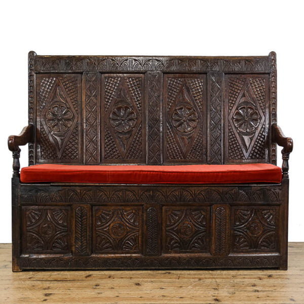 M-5234 Antique Early 18th Century Provincial Oak Settle Penderyn Antiques (1)