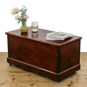 M-5263 Antique Stained Pine Trunk Penderyn Antiques (2)