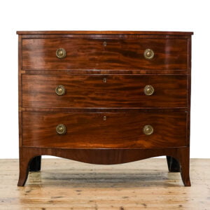 M-5298 Antique Georgian Mahogany Bow Front Chest of Drawers Penderyn Antiques (1)