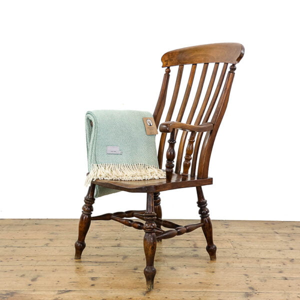 M-5333 Antique Victorian Elm and Beechwood Windsor Armchair Penderyn Antiques (1)