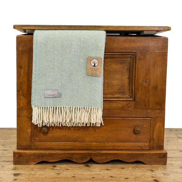 M-5443 Reclaimed Pine Blanket Box Penderyn Antiques (1)