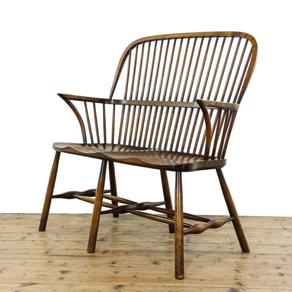 M-5487 Antique Stewart Linford Windsor Bench Penderyn Antiques (1)