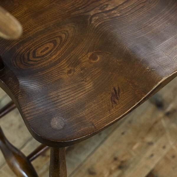 M-5487 Antique Stewart Linford Windsor Bench Penderyn Antiques (9)
