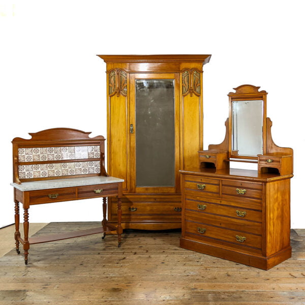 M-5563A An Antique Edwardian Bedroom Suite Penderyn Antiques (1)