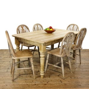 M-5573 Antique 20th Century Pine Kitchen Table Penderyn Antiques (1)