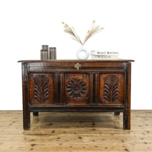 M-5662 Antique 17th Century Oak Coffer Penderyn Antiques (1)