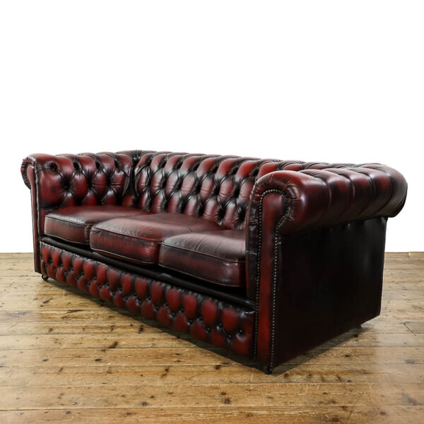 M-5697 Vintage Oxblood Red Leather Chesterfield Sofa Penderyn Antiques (1)