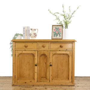 M-5710 Antique Victorian Pine Sideboard Penderyn Antiques (1)