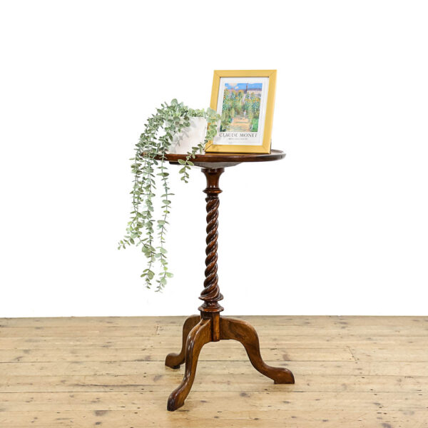 M-5745 Antique Victorian Mahogany Tripod Table Penderyn Antiques (1)