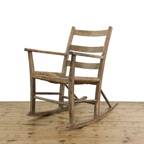 M-5718 Antique 19th century Shaker Style Rocking Chair Penderyn Antiques (1)
