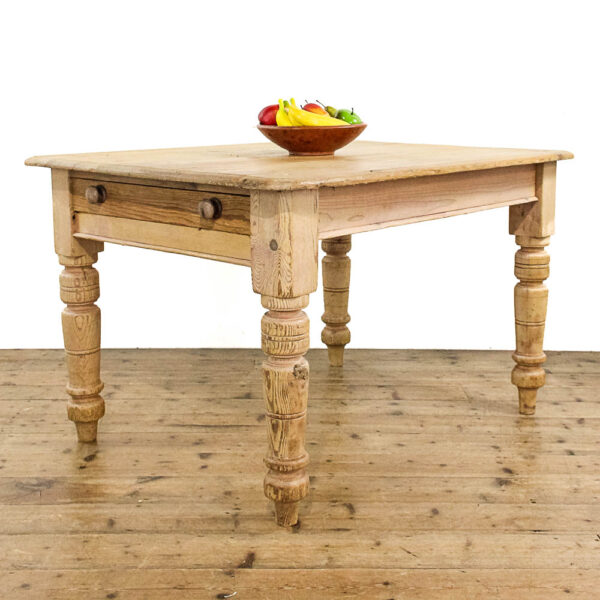 M-5667 Rustic Pine Kitchen Table Penderyn Antiques (1)