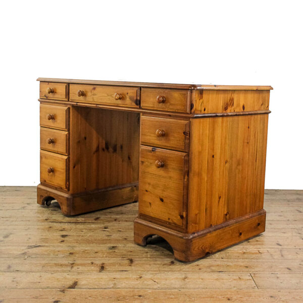 M-5777 20th Century Pine Pedestal Desk Penderyn Antiques (1)