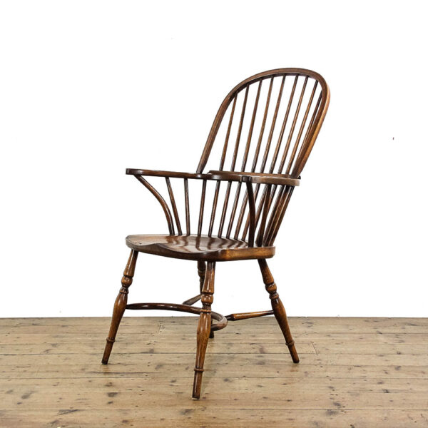 M-5827 Antique Windsor Armchair Penderyn Antiques (1)
