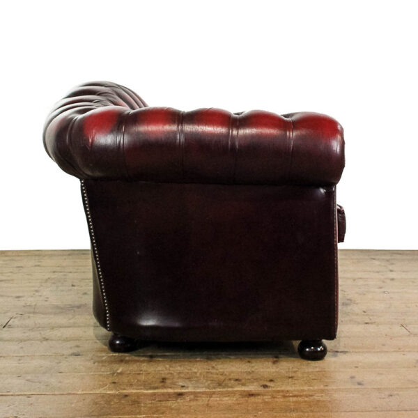 M-5830 Vintage Two Seater Oxblood Leather Chesterfield Sofa Penderyn Antiques (3)