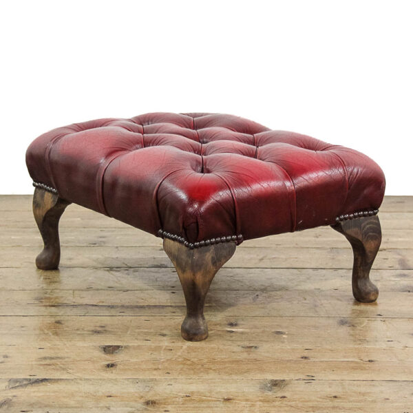 M-5832 Vintage Oxblood Leather Chesterfield Footstool Penderyn Antiques (1)