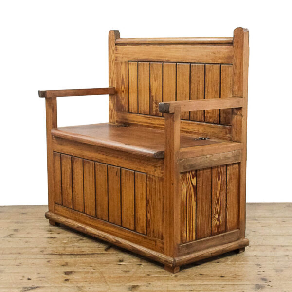 M-5738 Small Rustic Pine Settle Penderyn Antiques (1)