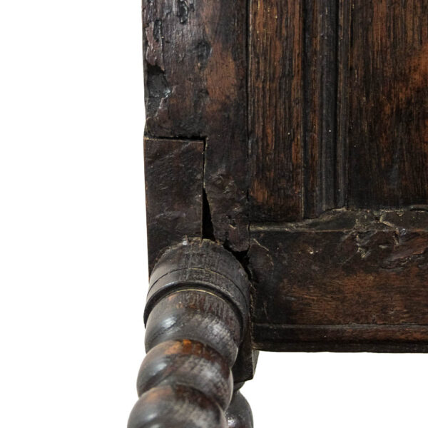 M-5911 Antique 18th Century Bobbin Oak Armchair Penderyn Antiques (10)