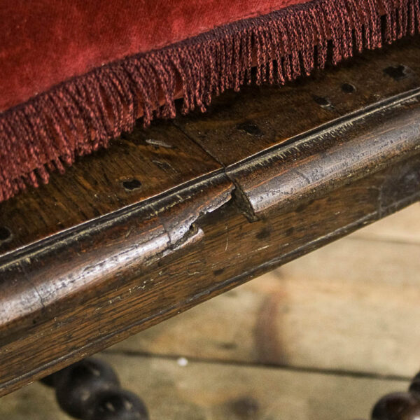 M-5911 Antique 18th Century Bobbin Oak Armchair Penderyn Antiques (7)