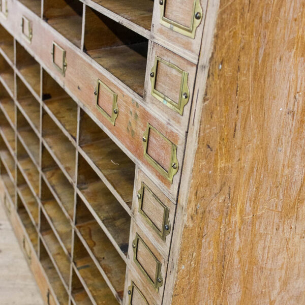 M-5926 Vintage Pigeon Hole Post Office Cabinet Penderyn antiques (8)